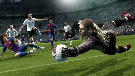 Pro Evolution Soccer 2013 SKIDROW